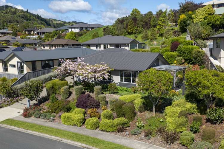 77 Washbourn Drive Richmond_23