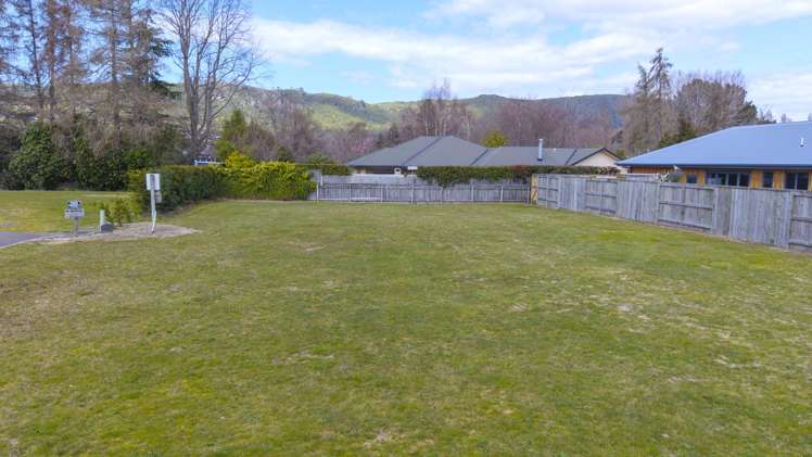 35 Lakemere Way Kinloch_6