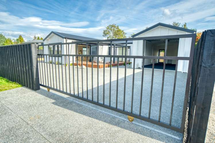 30 Brownlee Drive Moana_24