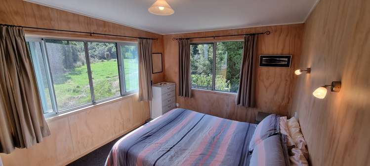 21 Mcgloin Road Bruce Bay_7