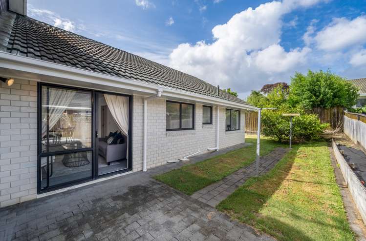 2/2 West Fairway Golflands_31