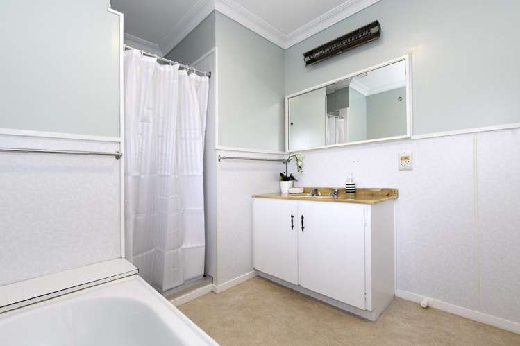 43 Strathmore Street Matua_8