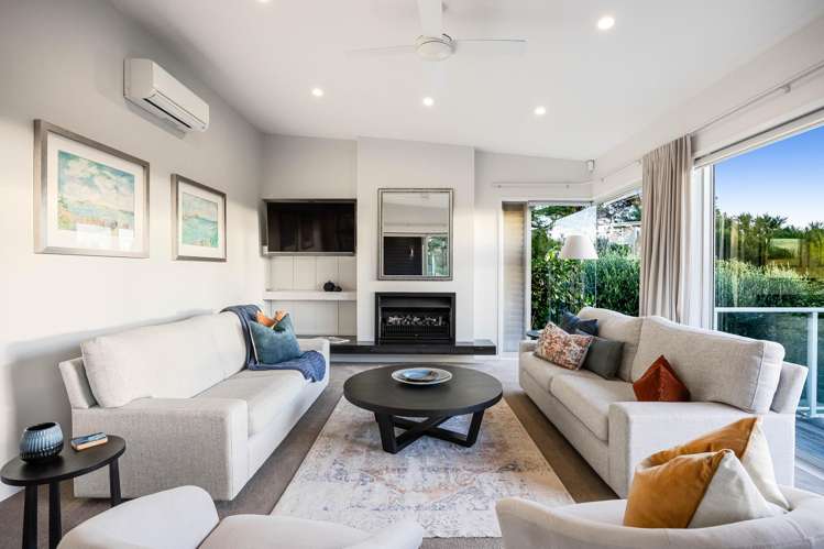 104 Shelter Drive Greenhithe_7
