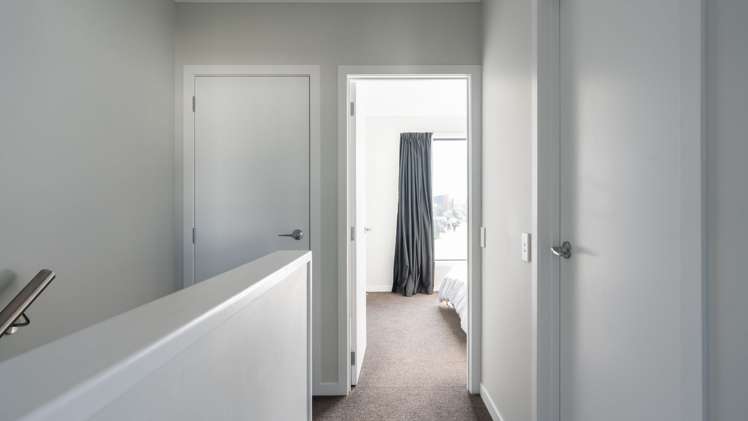 65 Glidepath Road Hobsonville_14