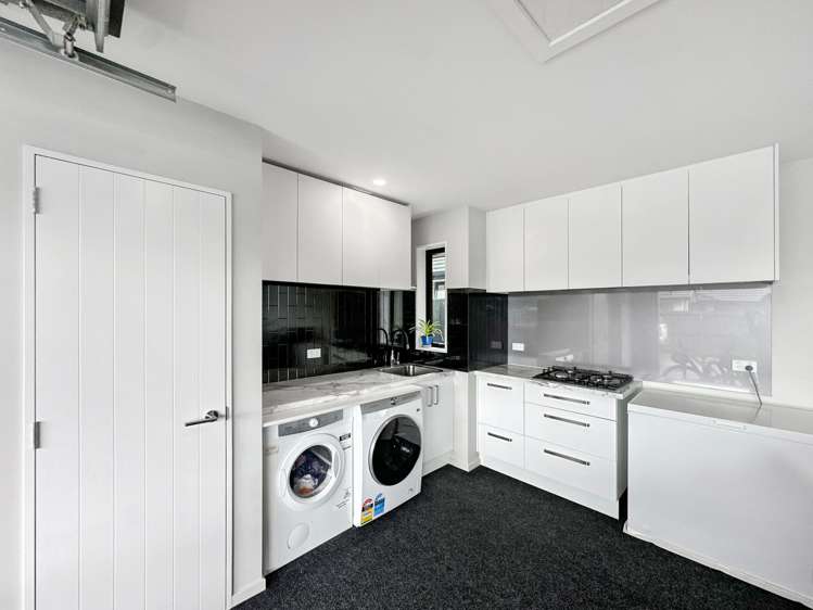 16 Saddlers Lane Yaldhurst_14