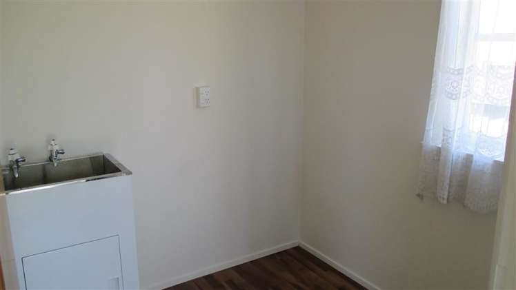 137 Marshland Road Shirley_7