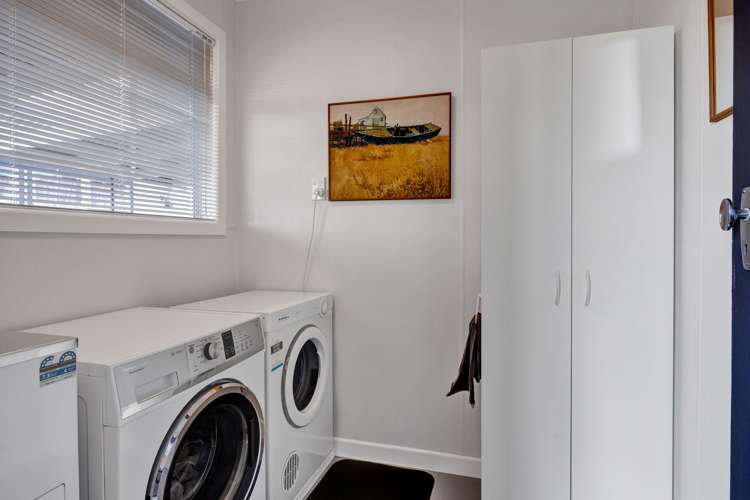 39 Carey Street Waitara_23