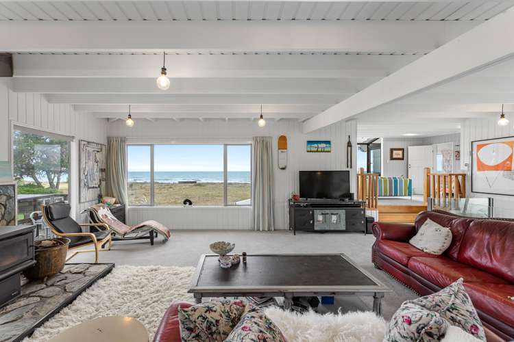 80 Rarangi Beach Road Rarangi_15