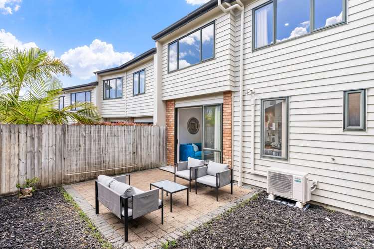 48/22 Northcross drive Oteha_17