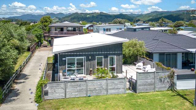 211a Barrowclough Road Whangamata_1