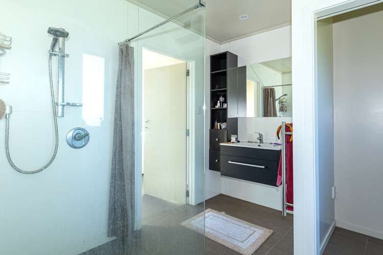 400 Factory Road Winchester_9