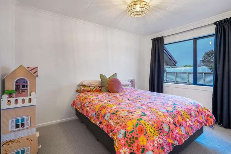 65 Eglinton Street Winton_8