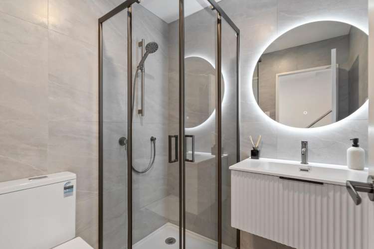 8/4 Limestone Drive 1626_13