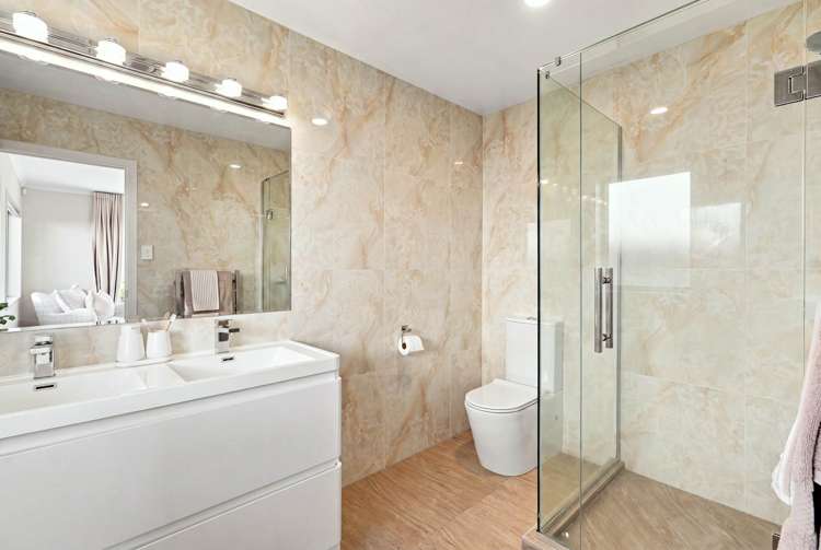 1053b Whangaparaoa Road Tindalls Beach_26