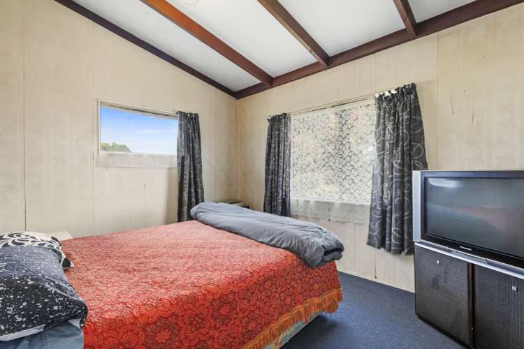 20 Sequoia Crescent Owhata_7