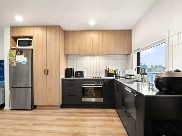 Stylish Townhouse Living