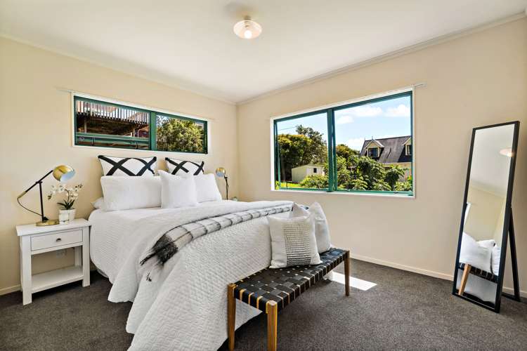 8a Locke Avenue Mount Roskill_10