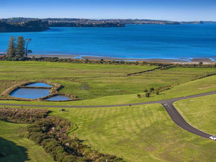 1 Taemai Place, Weiti Bay Okura_7