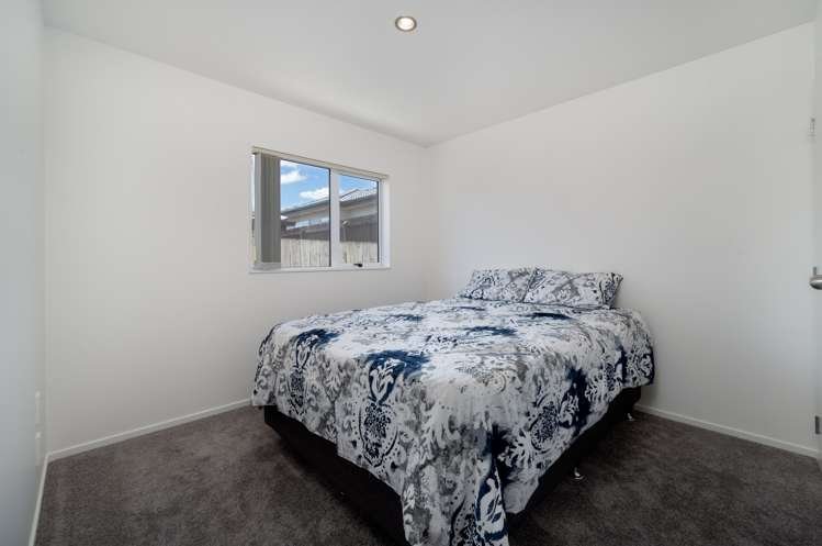 16 John Broad Place Flat Bush_14