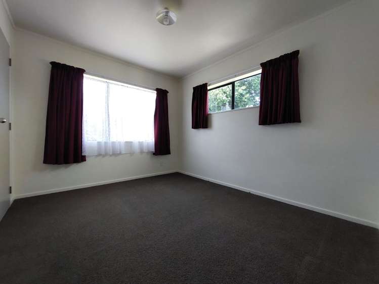 108 Amberley Avenue Highbury_12