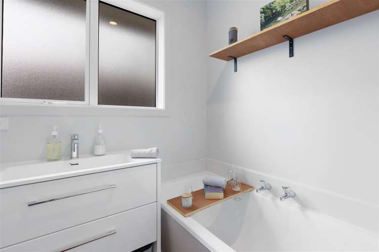 28 Brabourne Street Hillsborough_13