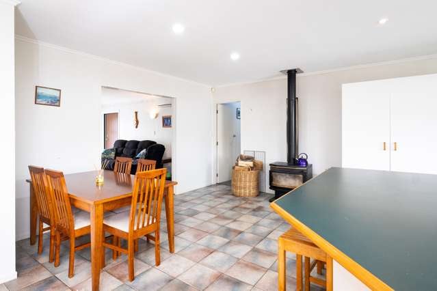 4 Redwood Place Te Awanga_4