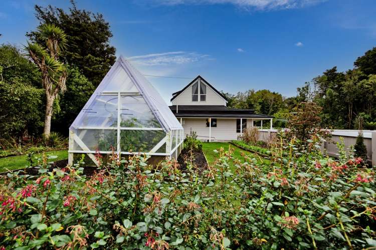 66 Ariki Avenue Otatara_26