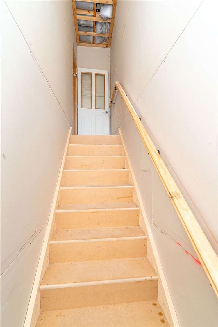 91 Riselaw Road Calton Hill_19