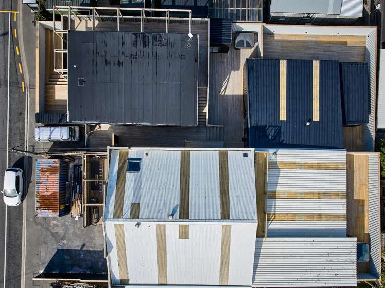 1 and 3 Happy Valley Road Owhiro Bay_2