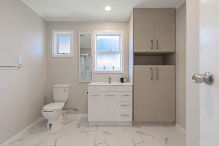 29 Nile Road Kelston_21