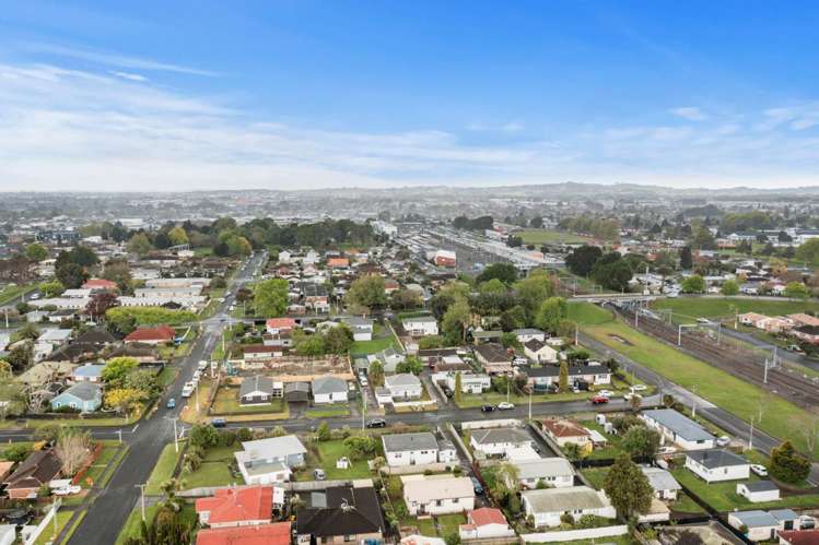 1/19 Alexander Street Papakura_19