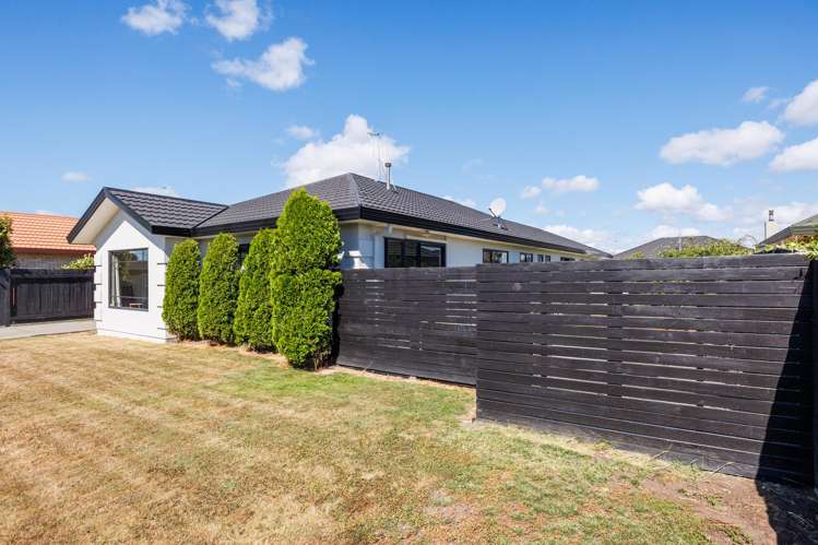 59 Meridian Grove Kelvin Grove_17