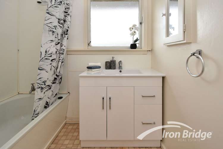 41 Carters Road Aranui_9