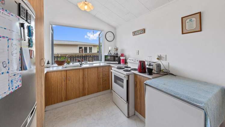 3/10 Cross Street Drury_3