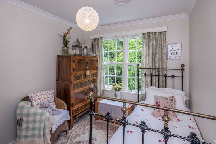 60 Simla Crescent Khandallah_5