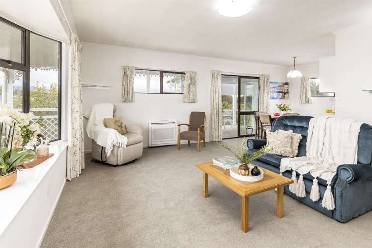 1 Henry Street Blenheim Central_7