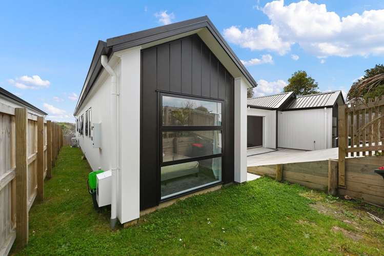 2/18 Church Road Pukete_26