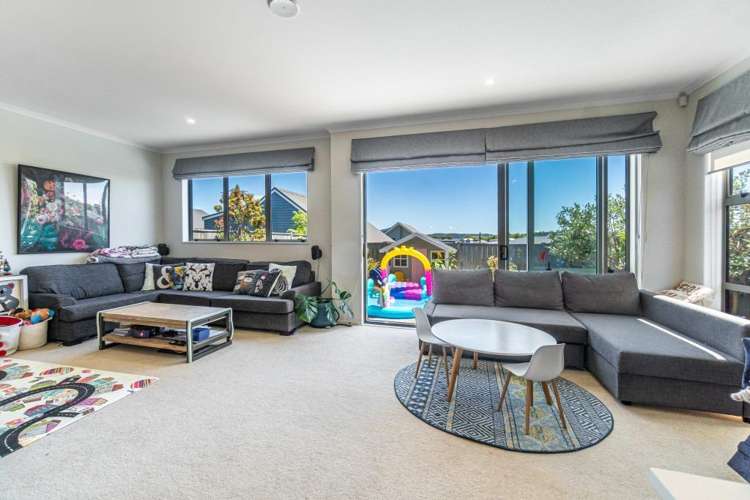 57 Whenuapai Drive 11428_1