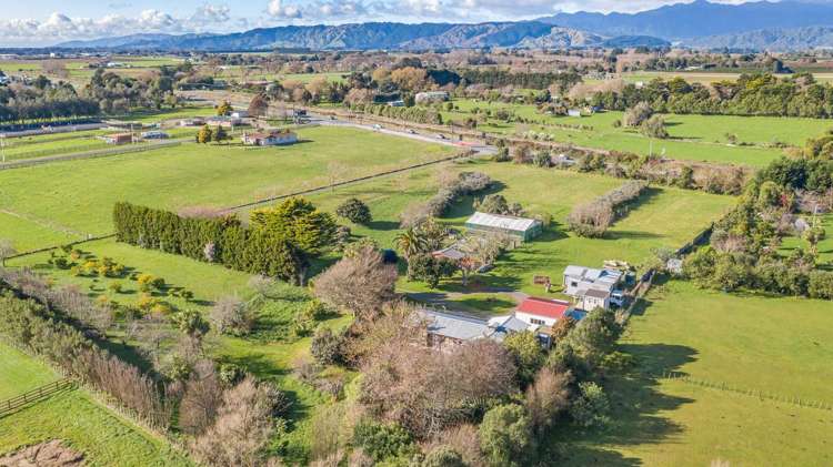 324 State Highway 1 Ohau_13