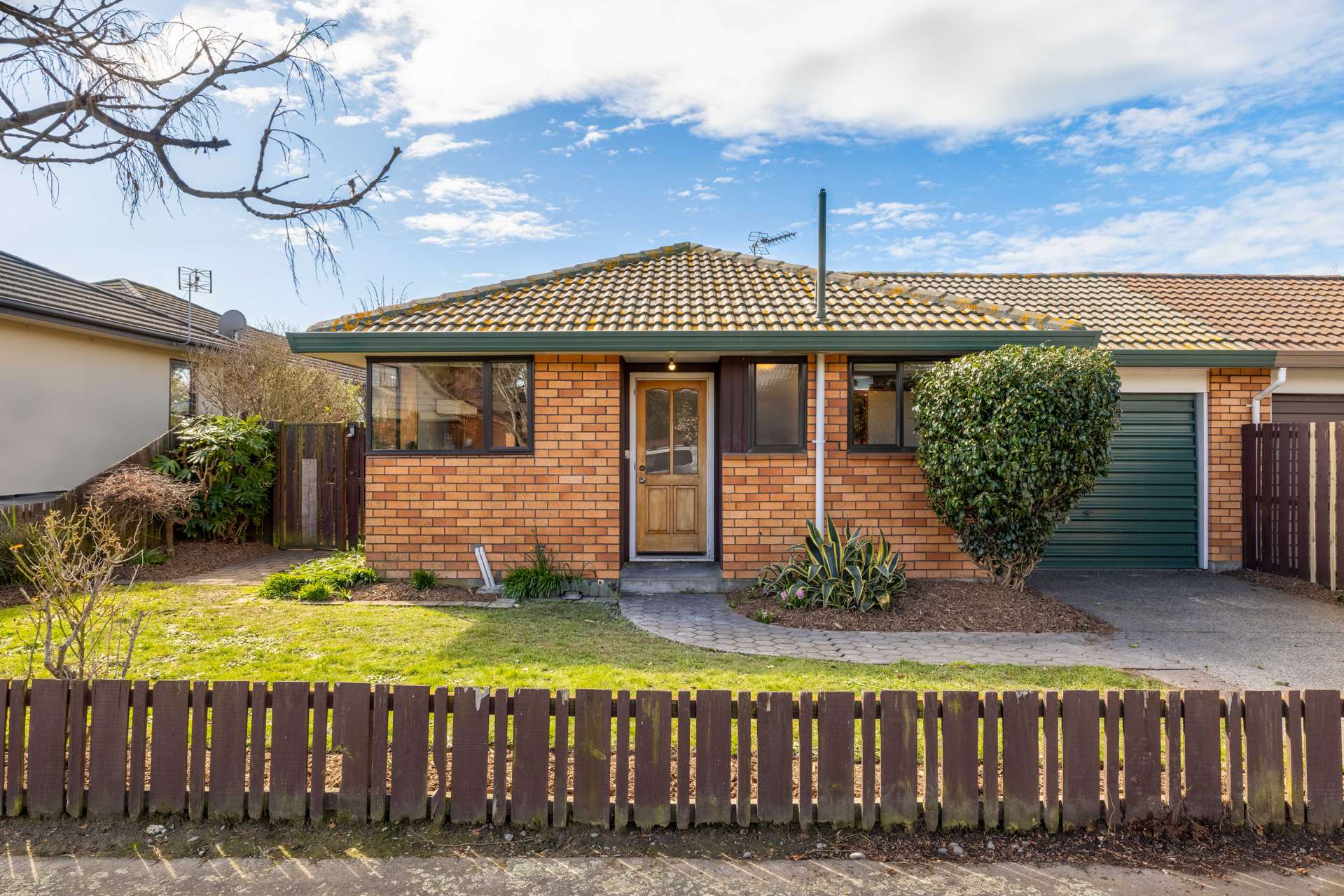 2/42 Briarmont Street Avondale_0