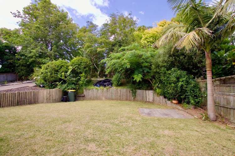 1 Crown Hill Close Forrest Hill_19