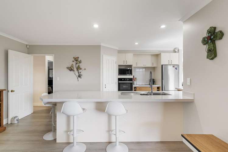 6 Downing Place Welcome Bay_4