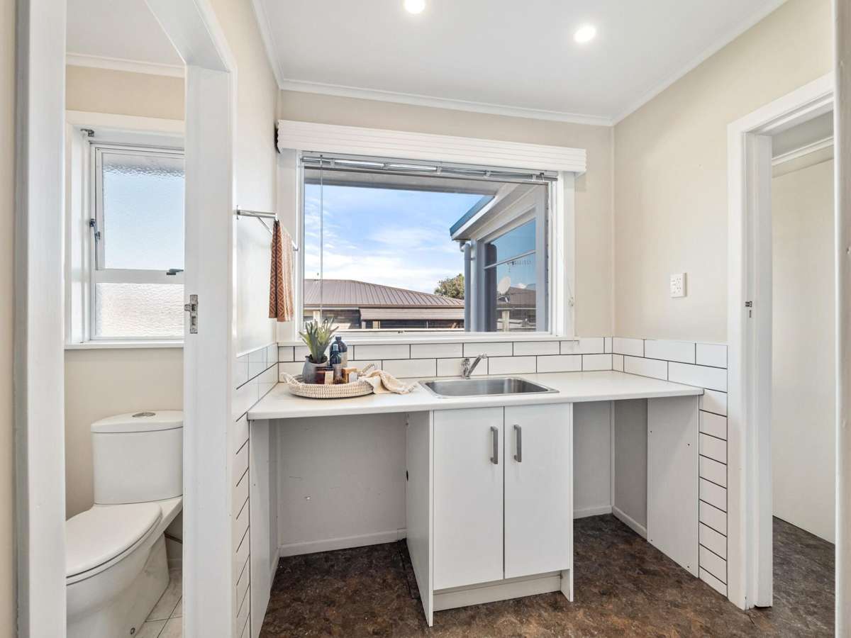14 Lodge Avenue_5