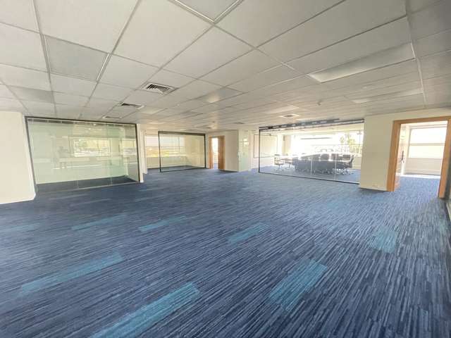 15 Osterley Way Manukau City_2