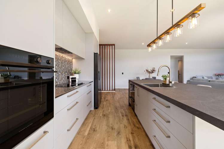 55 Wallis Drive Cromwell_6