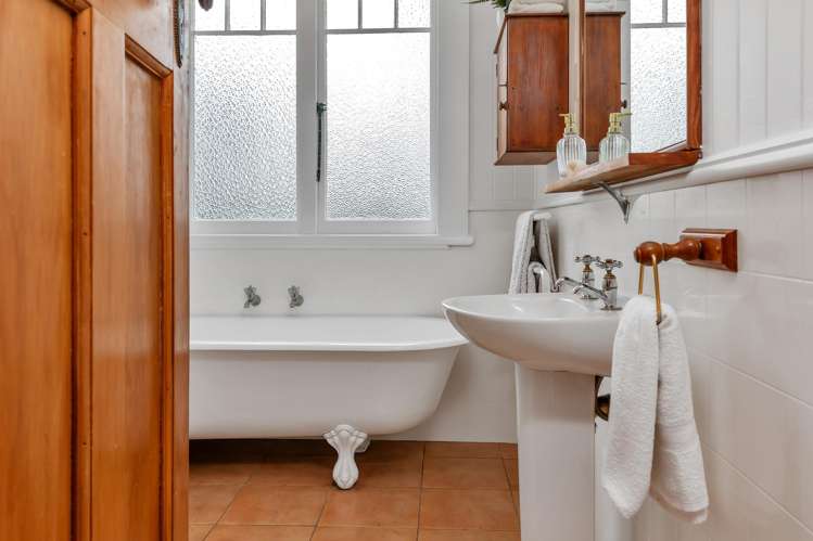 29 Mains Avenue Kensington_16