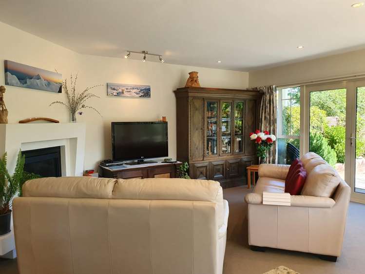 16/1 Beauchamp Place Lake Tekapo_5