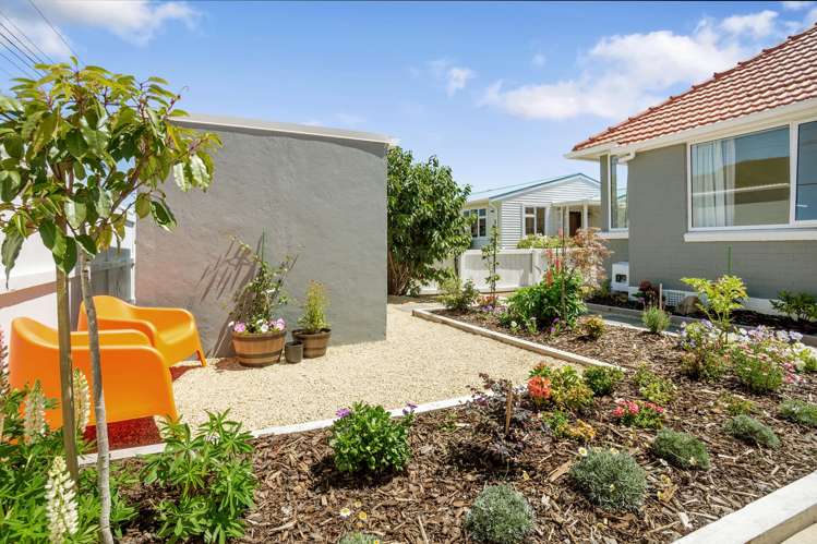 1105 High Street Taita_16