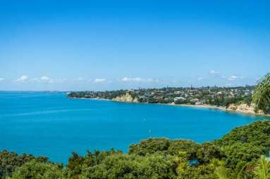 2/25 Churchill Road_1