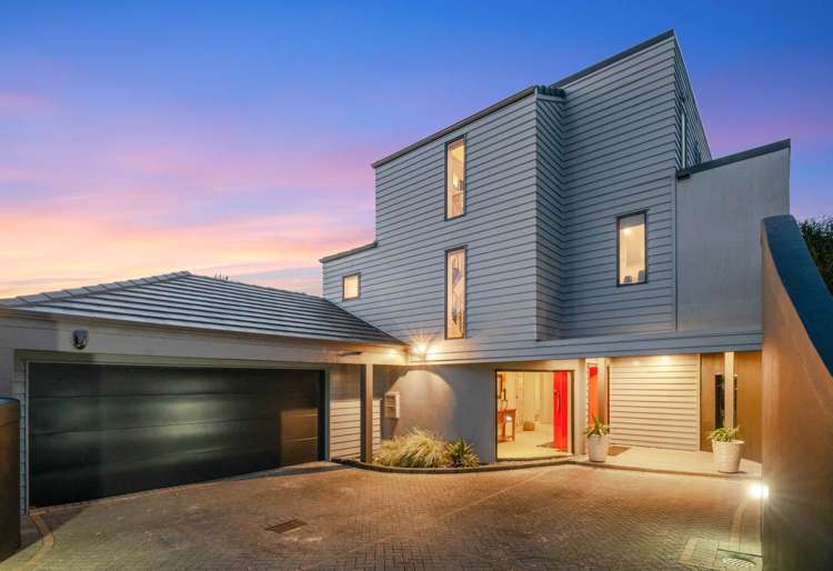 2/48 Te Arawa Street_0